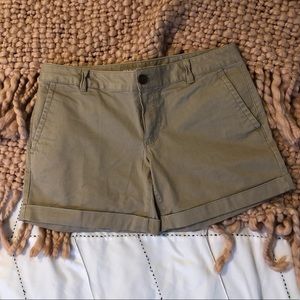 Banana Republic City Chino Khaki Shorts Sz 2